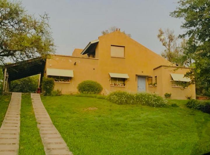 Casa · 171m² · 4 Ambientes · 1 Cochera