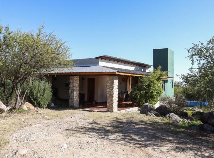 Casa · 80m² · 2 Ambientes · 1 Cochera
