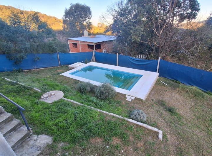 Casa · 300m² · 6 Ambientes · 1 Cochera