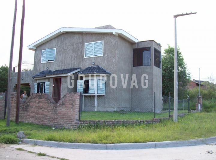 Casa · 450m² · 4 Ambientes