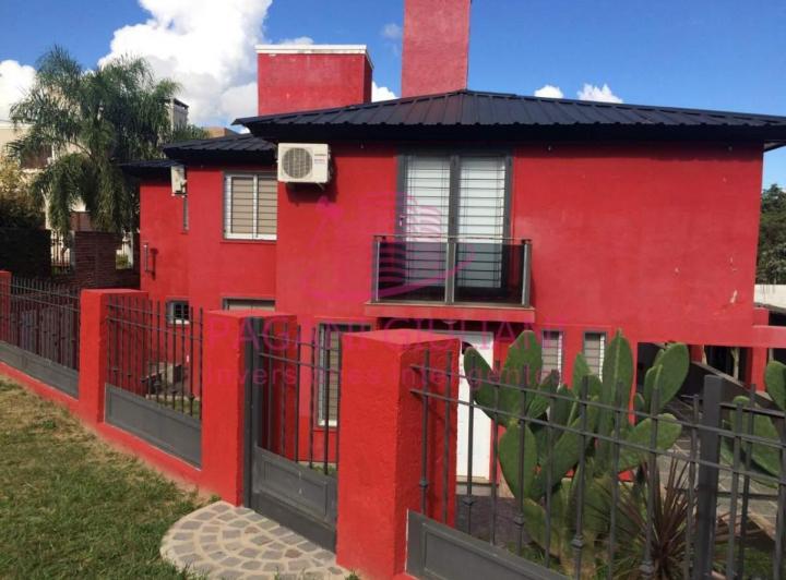Casa · 280m² · 12 Ambientes