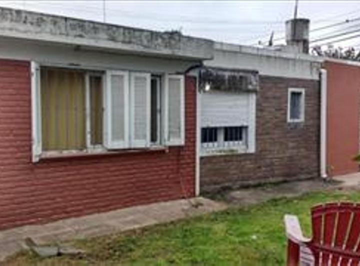 Casa · 140m² · 6 Ambientes · 1 Cochera