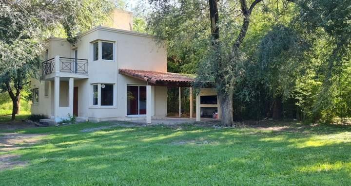 Casa · 140m² · 4 Ambientes