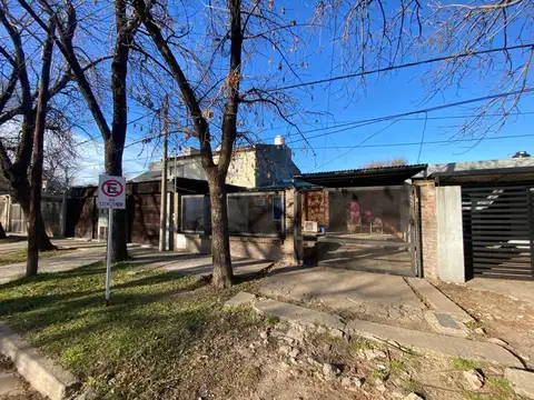 Casa en Venta en Centro, Funes