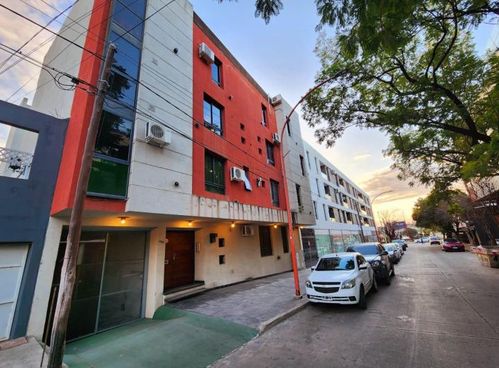 Departamento · 70m² · 4 Ambientes · 2 Cocheras