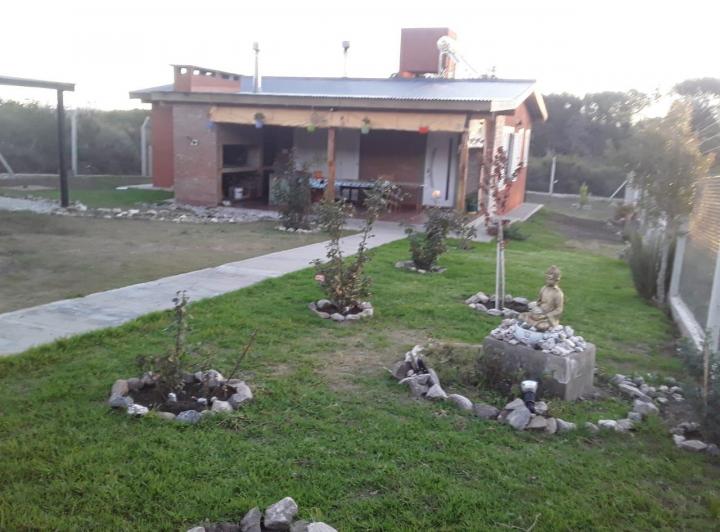 Casa · 90m² · 2 Ambientes · 2 Cocheras