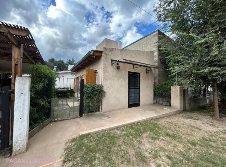 Casa · 134m² · 4 Ambientes · 2 Cocheras