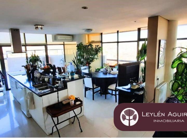 Departamento · 220m² · 1 Cochera