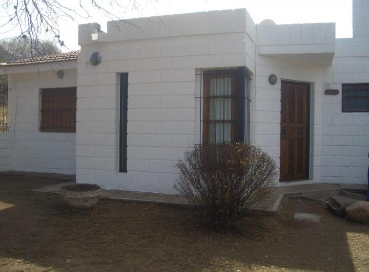 Casa · 108m² · 9 Ambientes · 1 Cochera