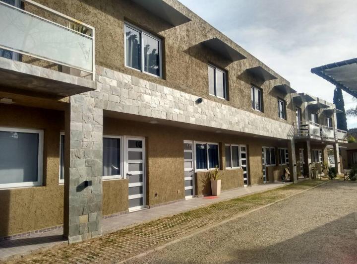 Departamento · 60m² · 2 Ambientes · 1 Cochera