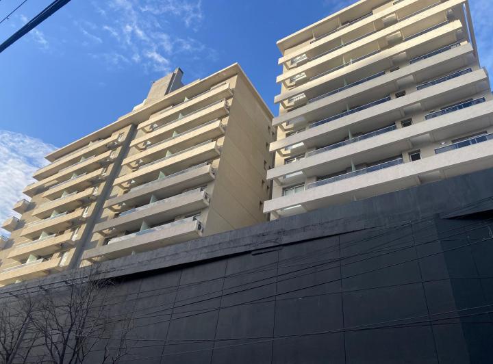 Departamento · 75m² · 4 Ambientes · 1 Cochera