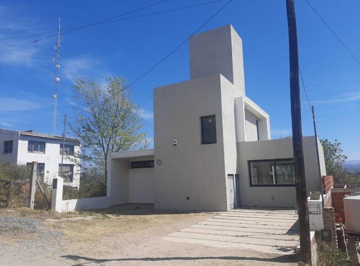 Casa · 108m² · 2 Ambientes
