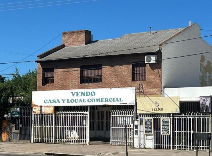 Casa · 440m² · 10 Ambientes