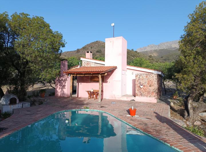 Casa · 97m² · 2 Ambientes · 2 Cocheras