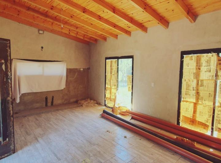 Casa · 77m² · 4 Ambientes · 1 Cochera