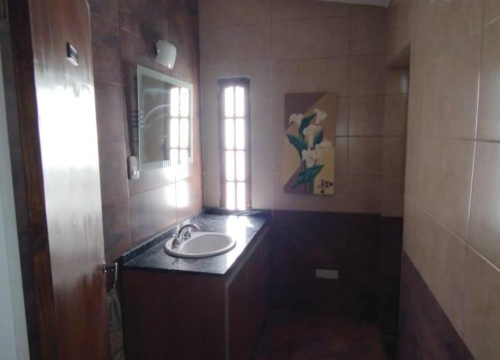 Casa · 197m² · 9 Ambientes · 1 Cochera