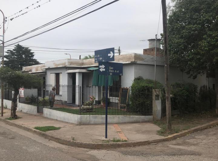 Casa · 294m² · 20 Ambientes · 2 Cocheras