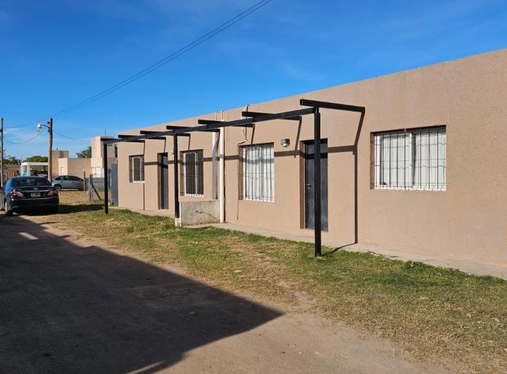 Casa · 96m² · 5 Ambientes · 1 Cochera