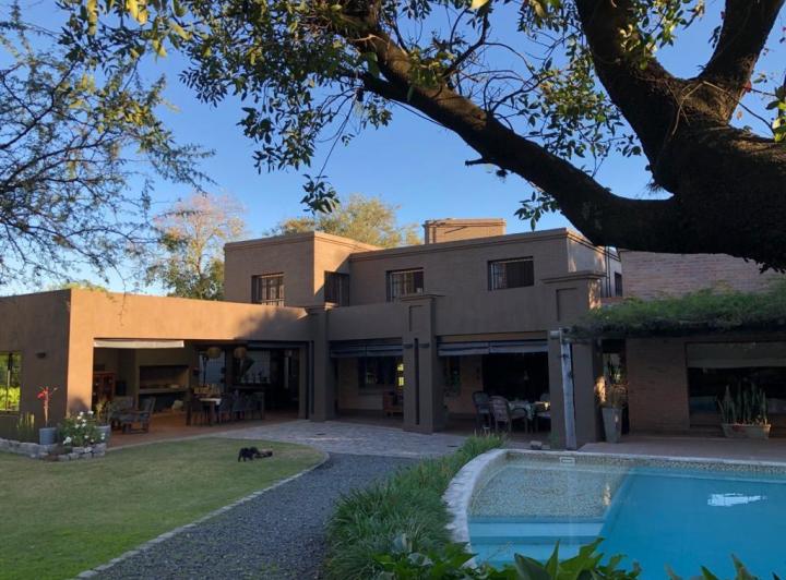 Casa · 420m² · 4 Ambientes