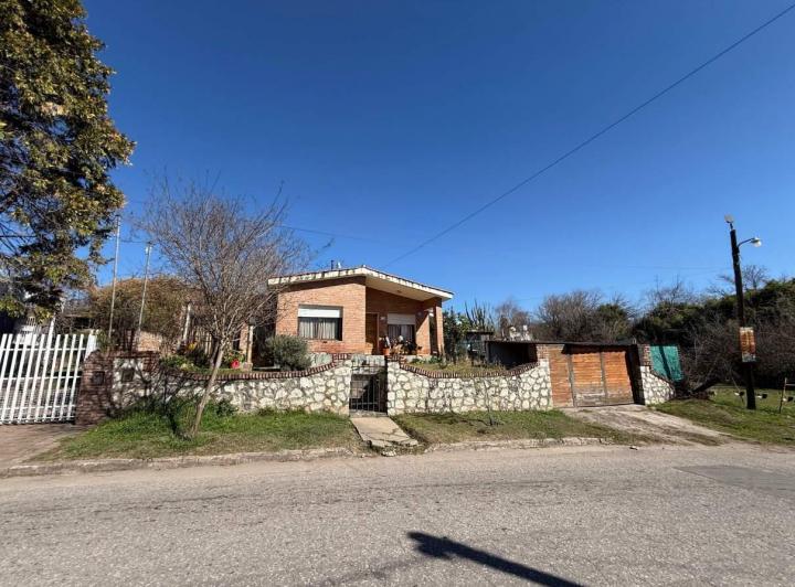 Casa · 217m² · 7 Ambientes