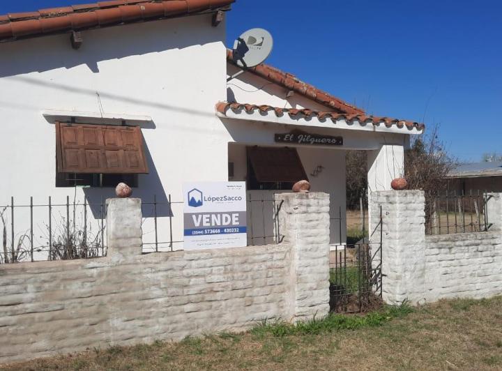 Casa · 111m² · 3 Ambientes · 1 Cochera