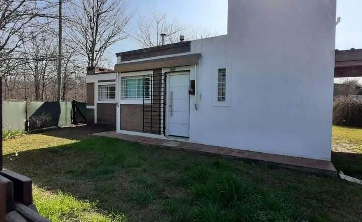 Casa · 95m² · 4 Ambientes · 1 Cochera