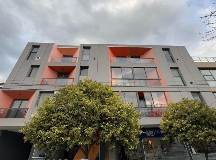 Departamento · 45m² · 2 Ambientes · 1 Cochera
