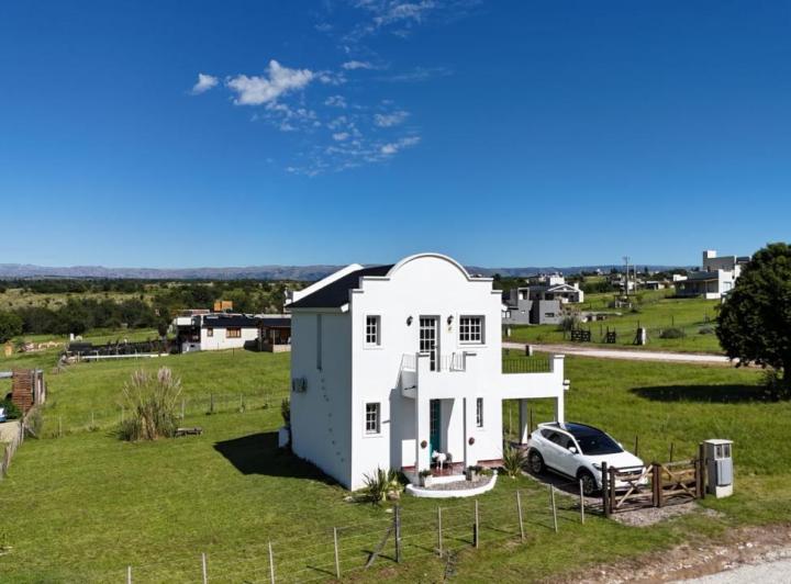 Casa · 103m² · 3 Ambientes · 1 Cochera