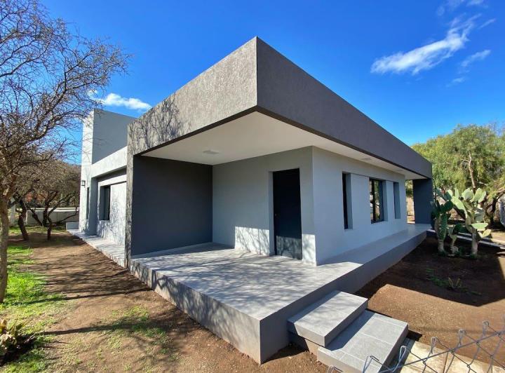 Casa · 148m² · 7 Ambientes · 1 Cochera