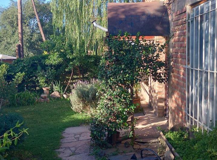 Casa · 50m² · 2 Ambientes · 1 Cochera