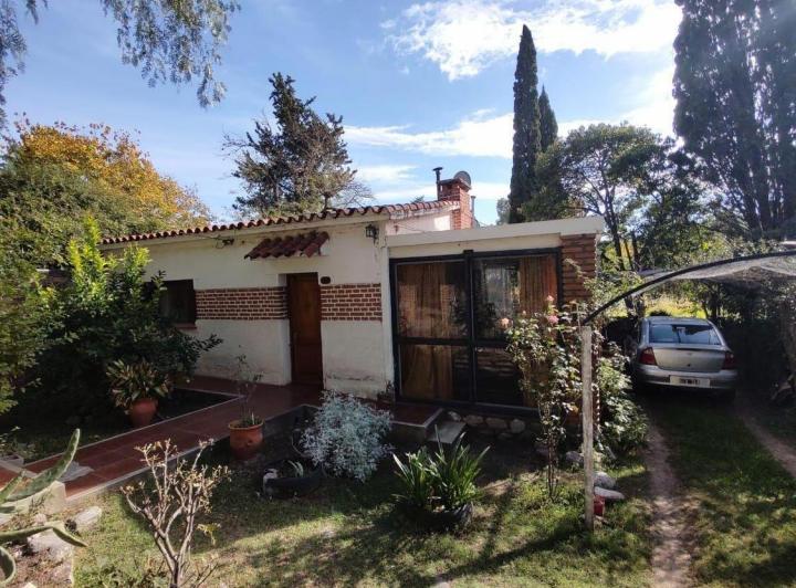 Casa · 80m² · 6 Ambientes · 1 Cochera