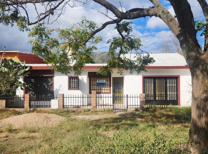 Casa · 70m² · 2 Dormitorios · 2 Cocheras