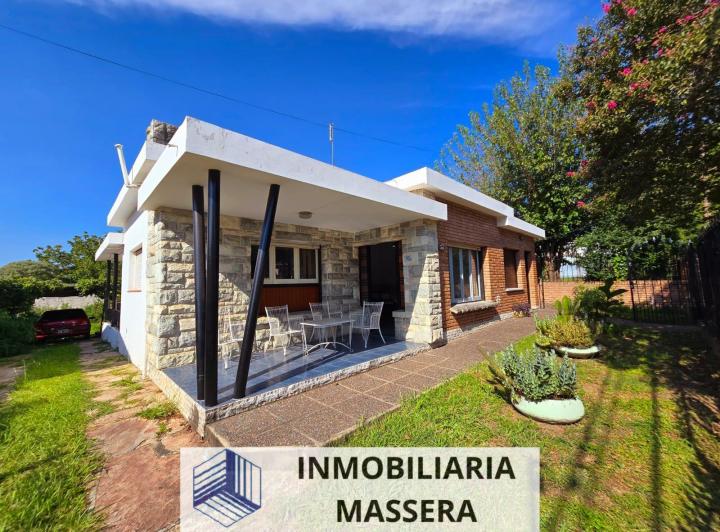 Casa · 134m² · 6 Ambientes · 1 Cochera