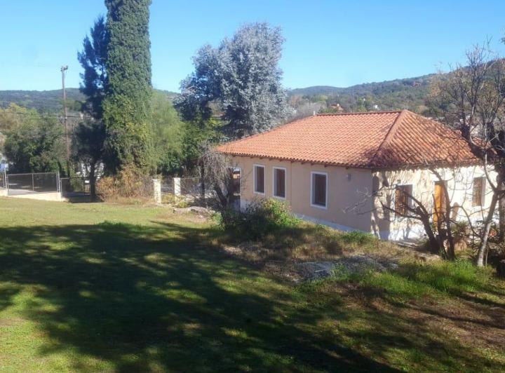 Casa · 120m² · 2 Dormitorios · 1 Cochera