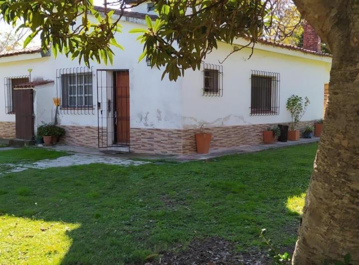 Casa · 80m² · 4 Ambientes · 1 Cochera