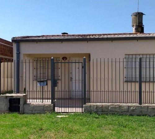 Casa · 60m² · 2 Ambientes · 1 Cochera