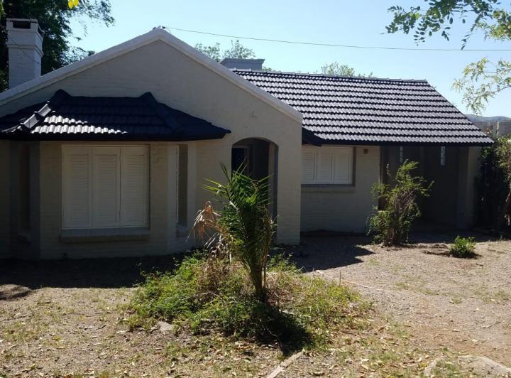 Casa · 140m² · 4 Ambientes · 1 Cochera