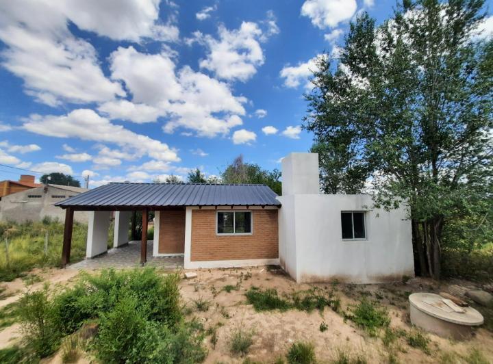 Casa · 90m² · 3 Ambientes · 1 Cochera
