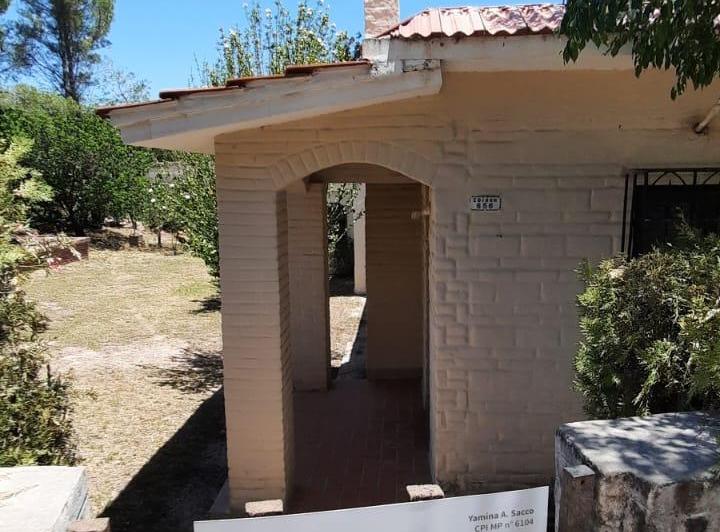 Casa · 160m² · 5 Ambientes · 2 Cocheras