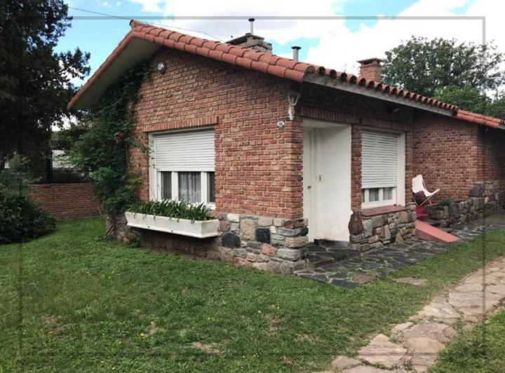 Casa · 157m² · 3 Ambientes · 1 Cochera