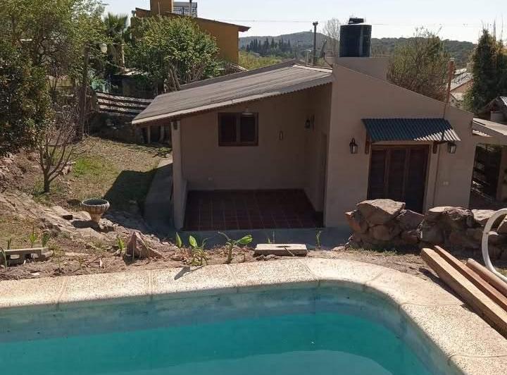 Casa · 60m² · 4 Ambientes · 1 Cochera