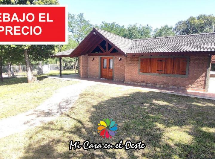 Casa · 135m² · 5 Ambientes · 2 Cocheras