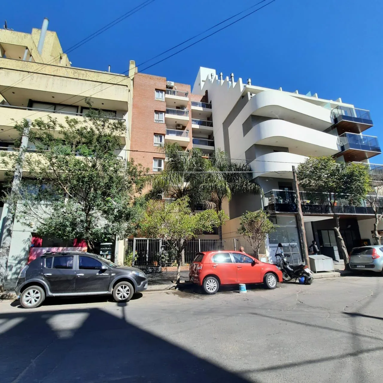 ALQUILER - Departamento en planta baja con patio en Barrio General Paz