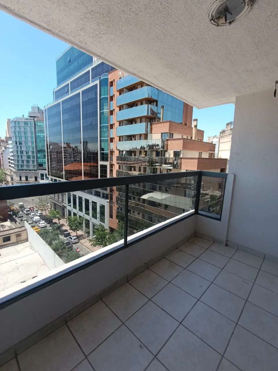 DEPARTAMENTO CON BALCÓN DE 1 DORMITORIO, ZONA NUEVA CORDOBA