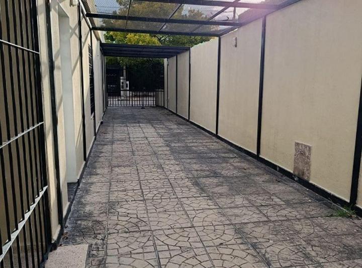 Casa · 72m² · 2 Ambientes · 1 Cochera