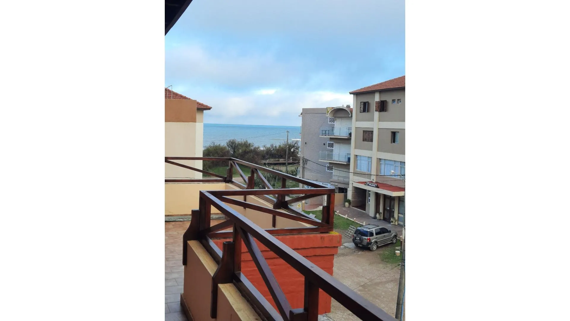 Venta de departamento tipo duplex 3 ambientes, Norte Gesell