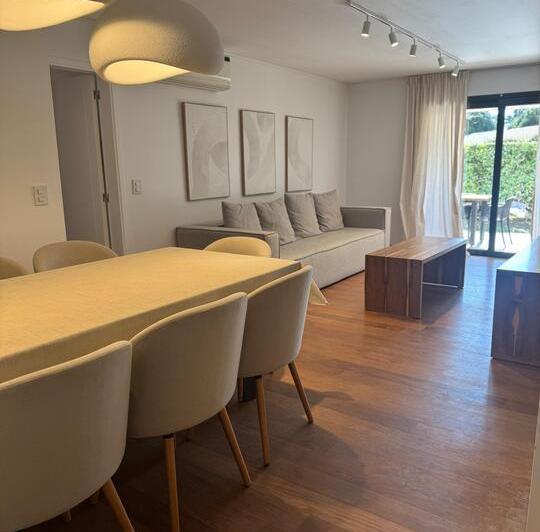 Departamento · 240m² · 4 Ambientes · 2 Cocheras