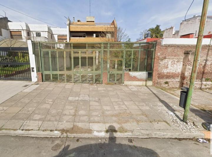 Terreno · 282m²