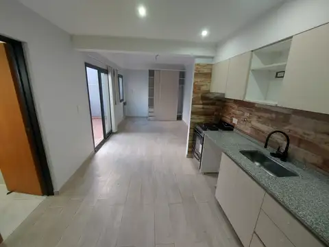 Departamento en Alquiler en Monte Castro, Capital Federal