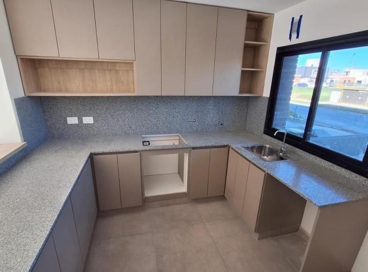 PH · 135m² · 6 Ambientes · 2 Cocheras